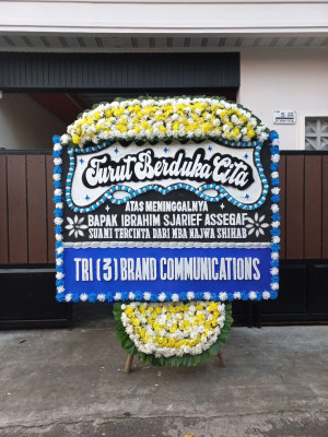 Papan Bunga Duka di Geulumpang Tiga